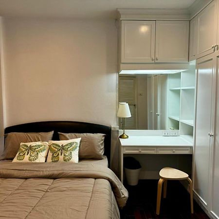 Comfy Crib Hostel 2 กรุงเทพมหานคร ภายนอก รูปภาพ